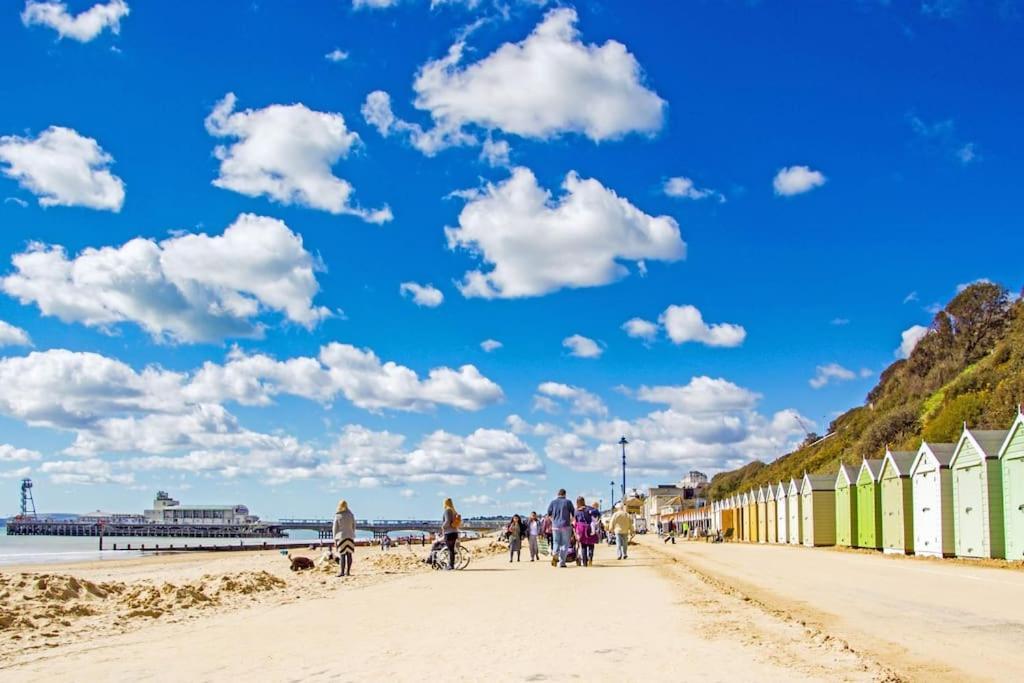 On The Beach Retreat 본머스 외부 사진